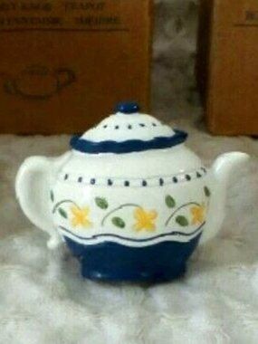 4 Avon Gift Collection TEAPOT KETTLE Drawer Pull Knob Painted Whimsy White Blue